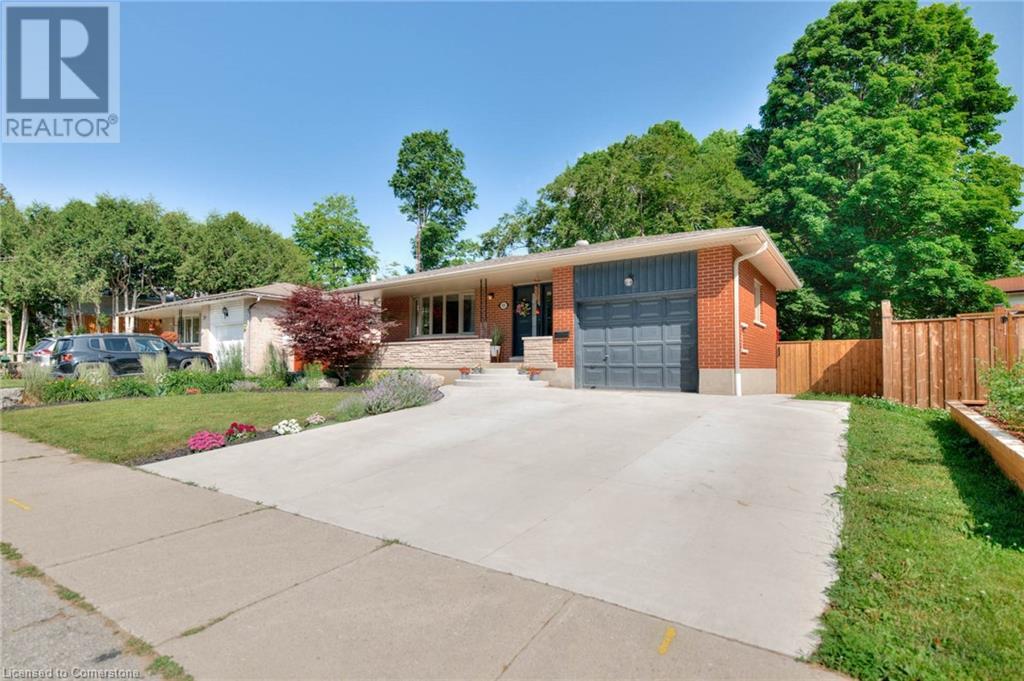 515 Twin Oaks Crescent, Waterloo, Ontario  N2L 4R9 - Photo 3 - 40746706