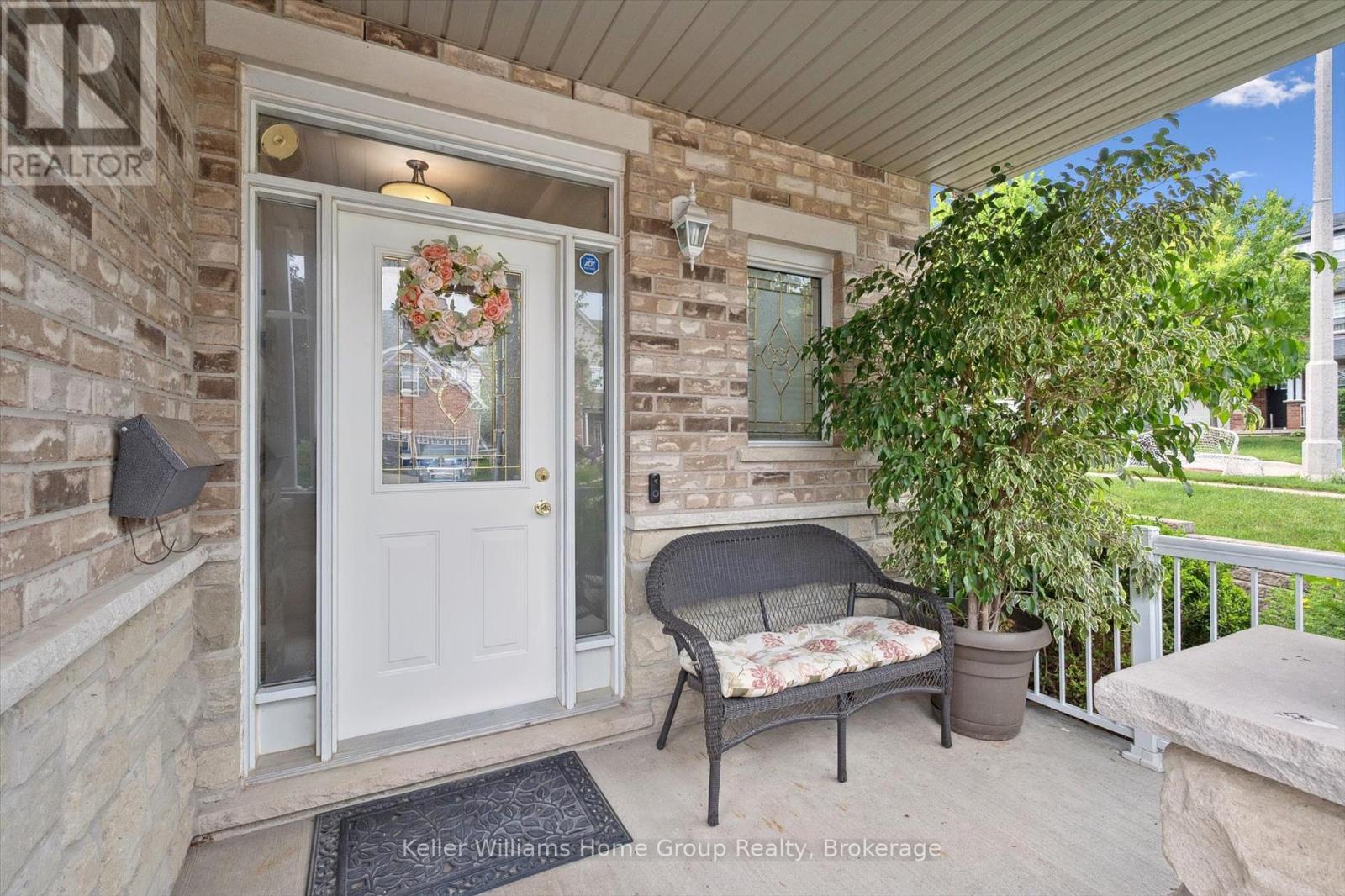 18 Geddes Crescent, Guelph, Ontario  N1G 5K7 - Photo 8 - X12255225