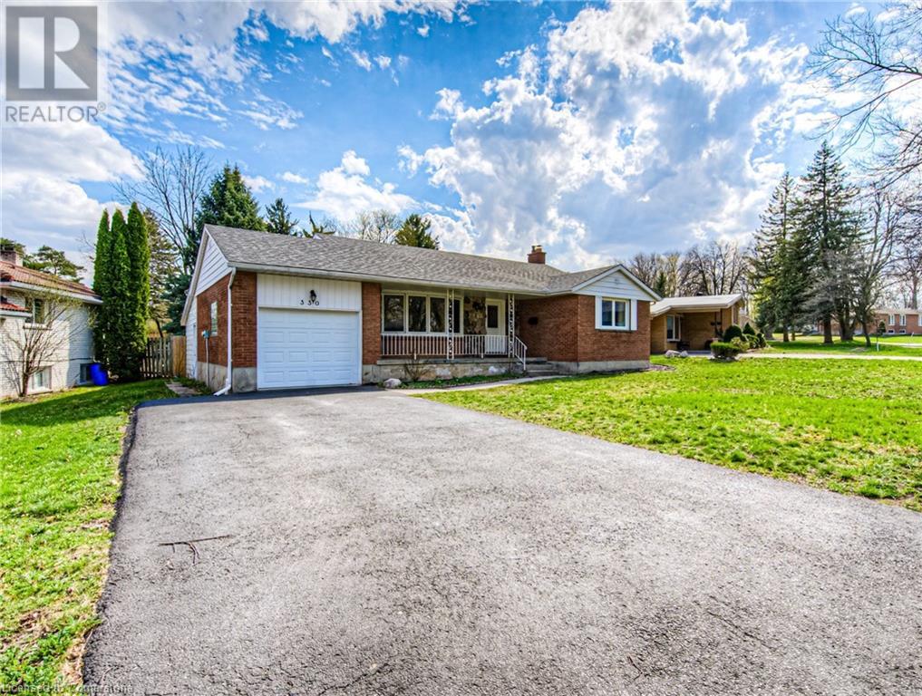330 DALE Crescent, Waterloo, Ontario