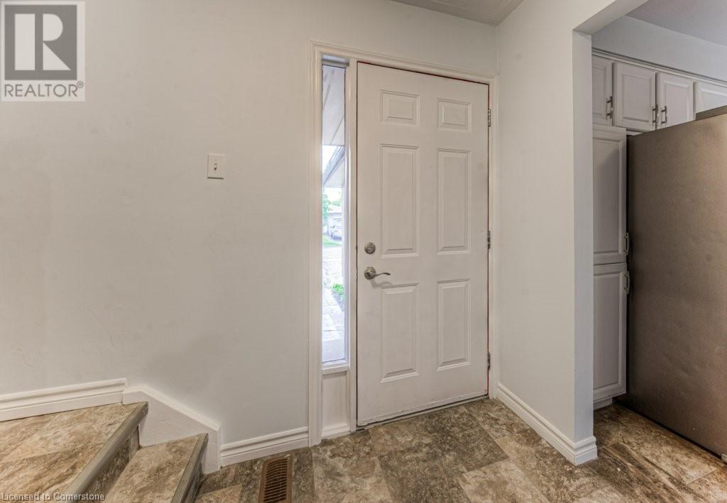16 Windale Crescent, Kitchener, Ontario  N2E 3E7 - Photo 5 - 40746795