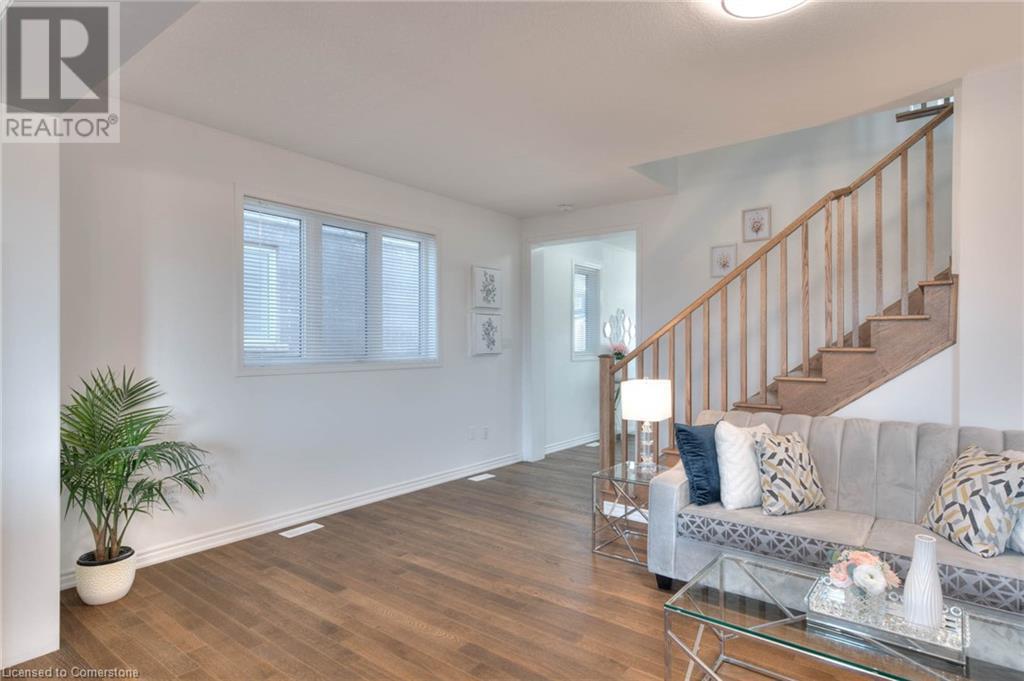 22 Saxony St, Kitchener, Ontario  N2R 0S3 - Photo 10 - 40745933