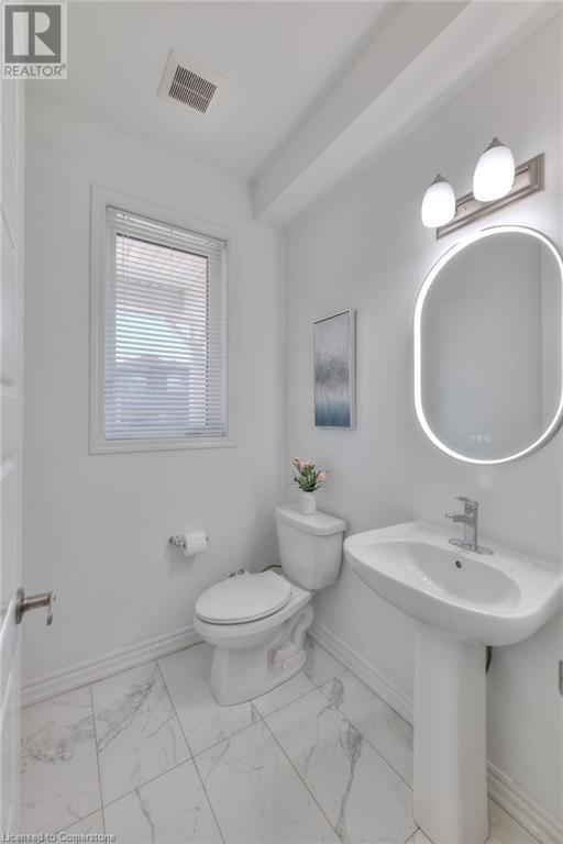 22 Saxony St, Kitchener, Ontario  N2R 0S3 - Photo 7 - 40745933