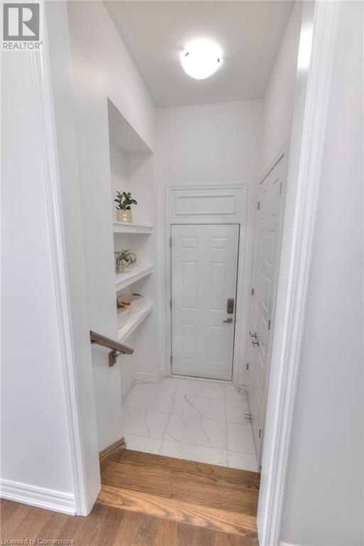 22 Saxony St, Kitchener, Ontario  N2R 0S3 - Photo 9 - 40745933