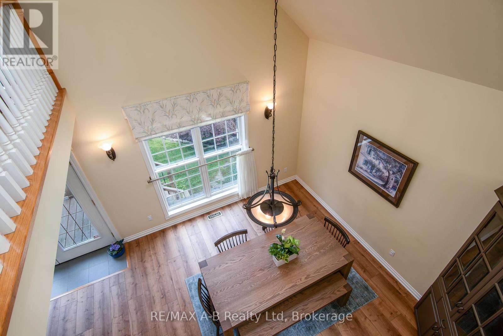 292 Woods Street, Stratford, Ontario  N5A 7T4 - Photo 41 - X12255396