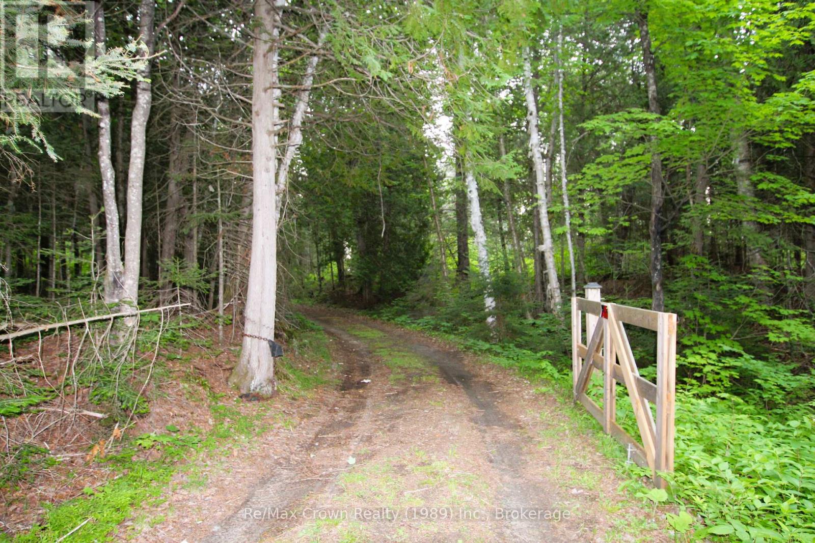 45 Bells Road, Unorganized Townships, Ontario  P0H 2K0 - Photo 43 - X12255523