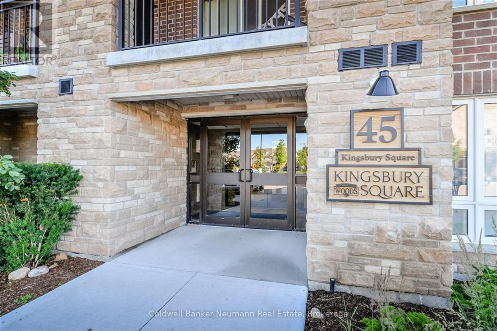 213 - 45 KINGSBURY SQUARE, Guelph, Ontario