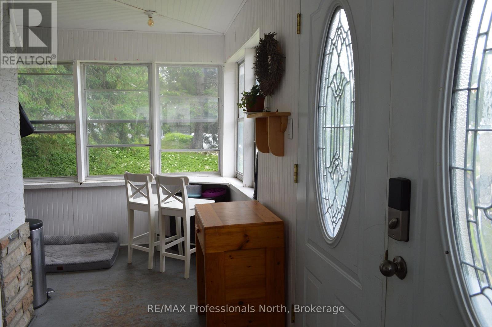 72 Bobcaygeon Road, Minden Hills, Ontario  K0M 2K0 - Photo 7 - X12255616
