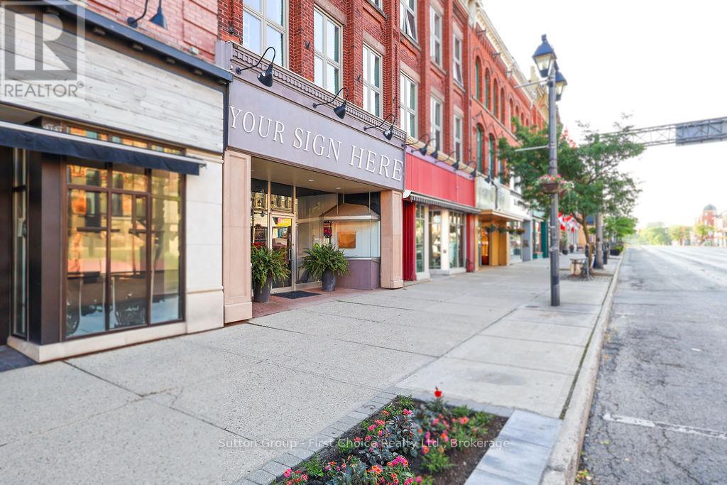 78 Ontario Street, Stratford, Ontario  N5A 3H2 - Photo 3 - X12255650
