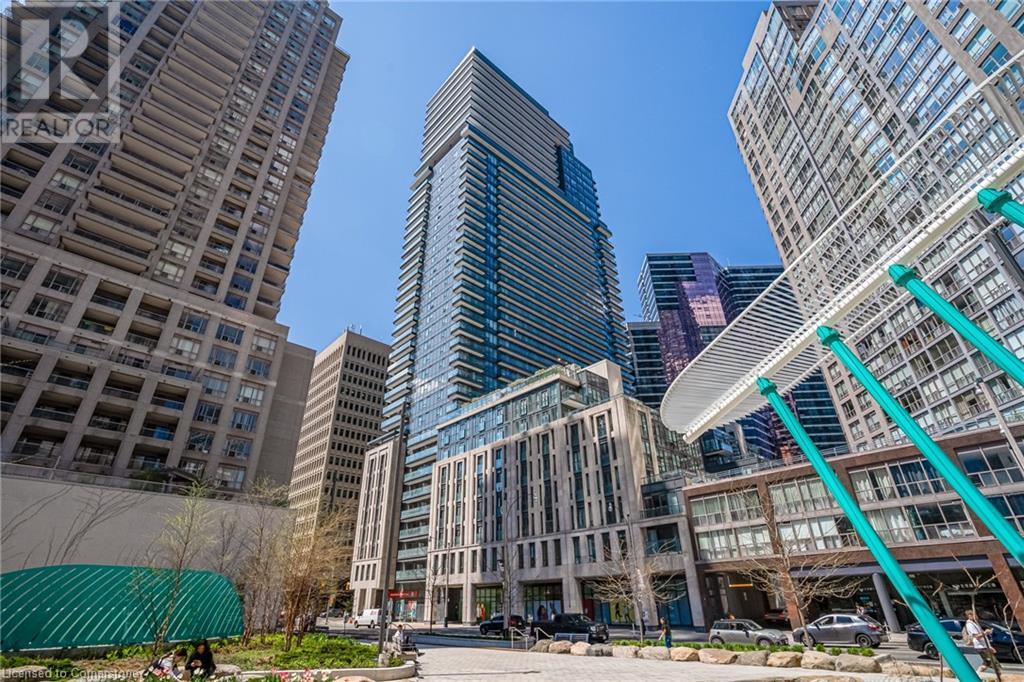 955 BAY Street Unit# 1809, Toronto, Ontario