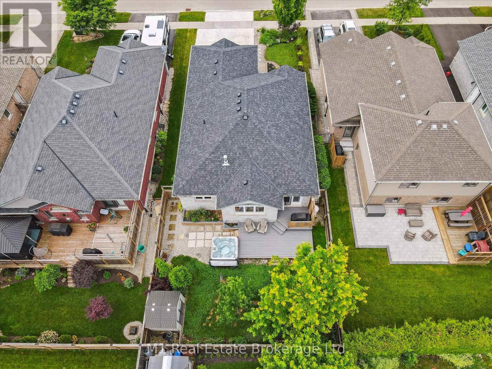 79 Spencer Drive, Centre Wellington, Ontario  N0B 1S0 - Photo 41 - X12255687