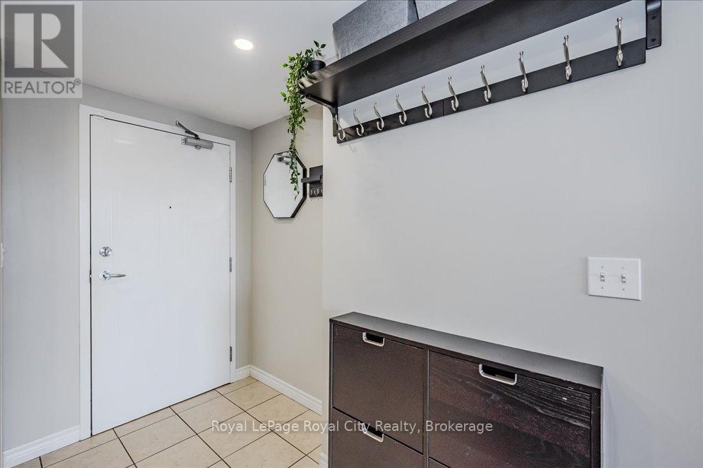 403 - 41 Goodwin Drive, Guelph, Ontario  N1L 0E7 - Photo 9 - X12255712