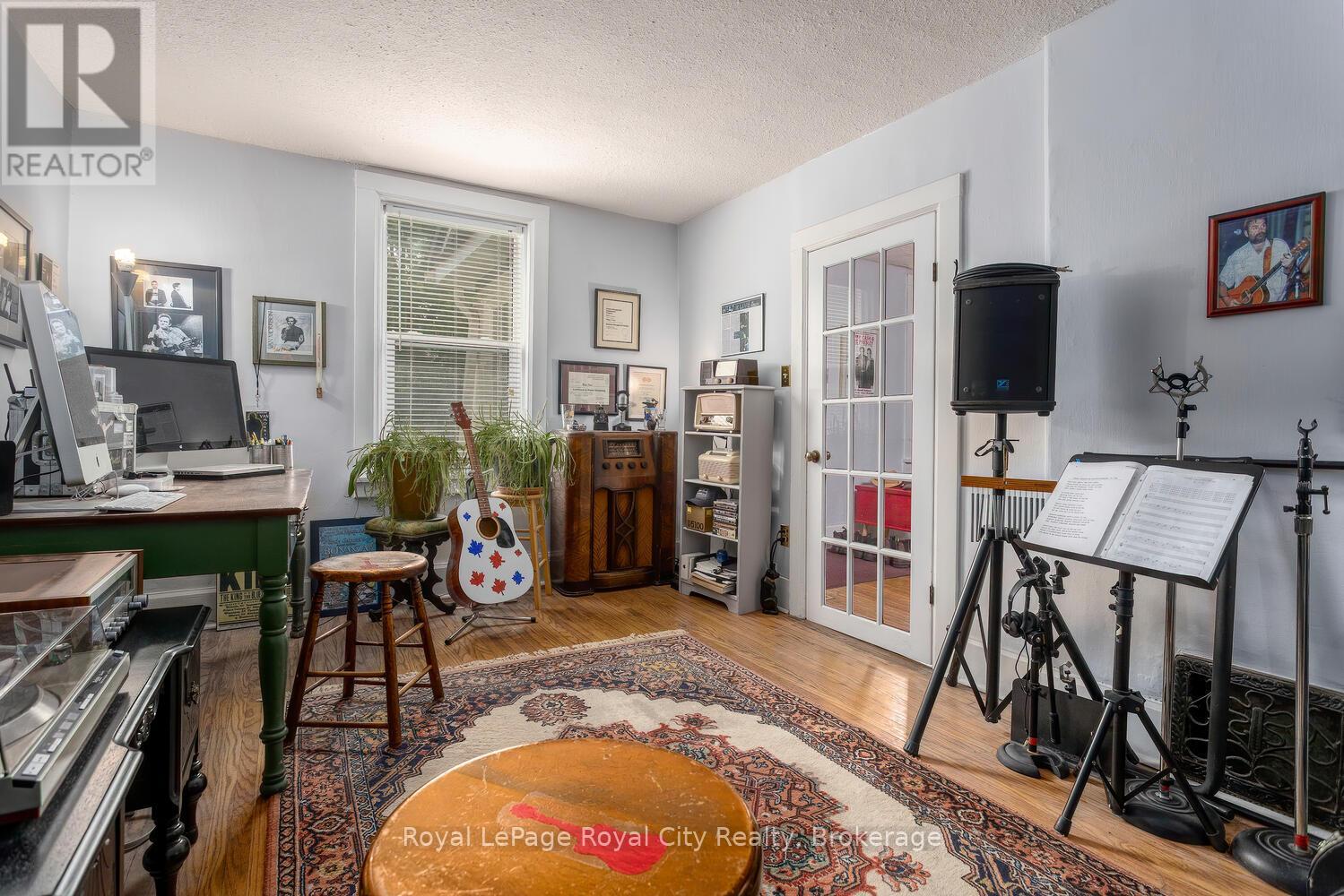 10 Pearl Street, Guelph, Ontario  N1E 2E3 - Photo 8 - X12255760
