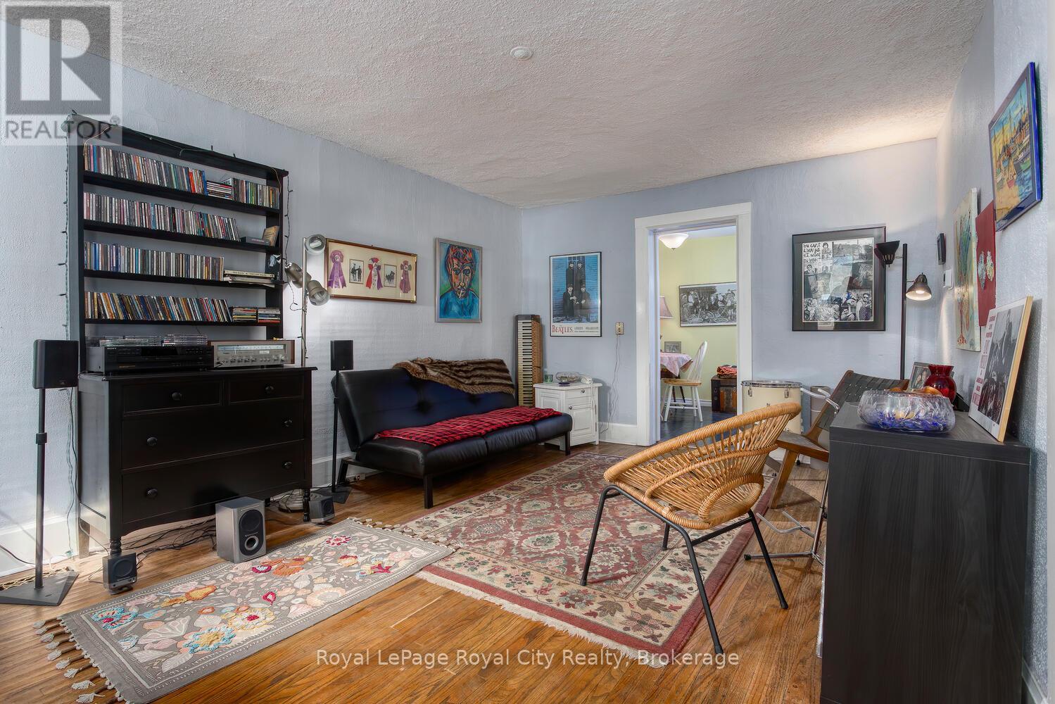 10 Pearl Street, Guelph, Ontario  N1E 2E3 - Photo 9 - X12255760