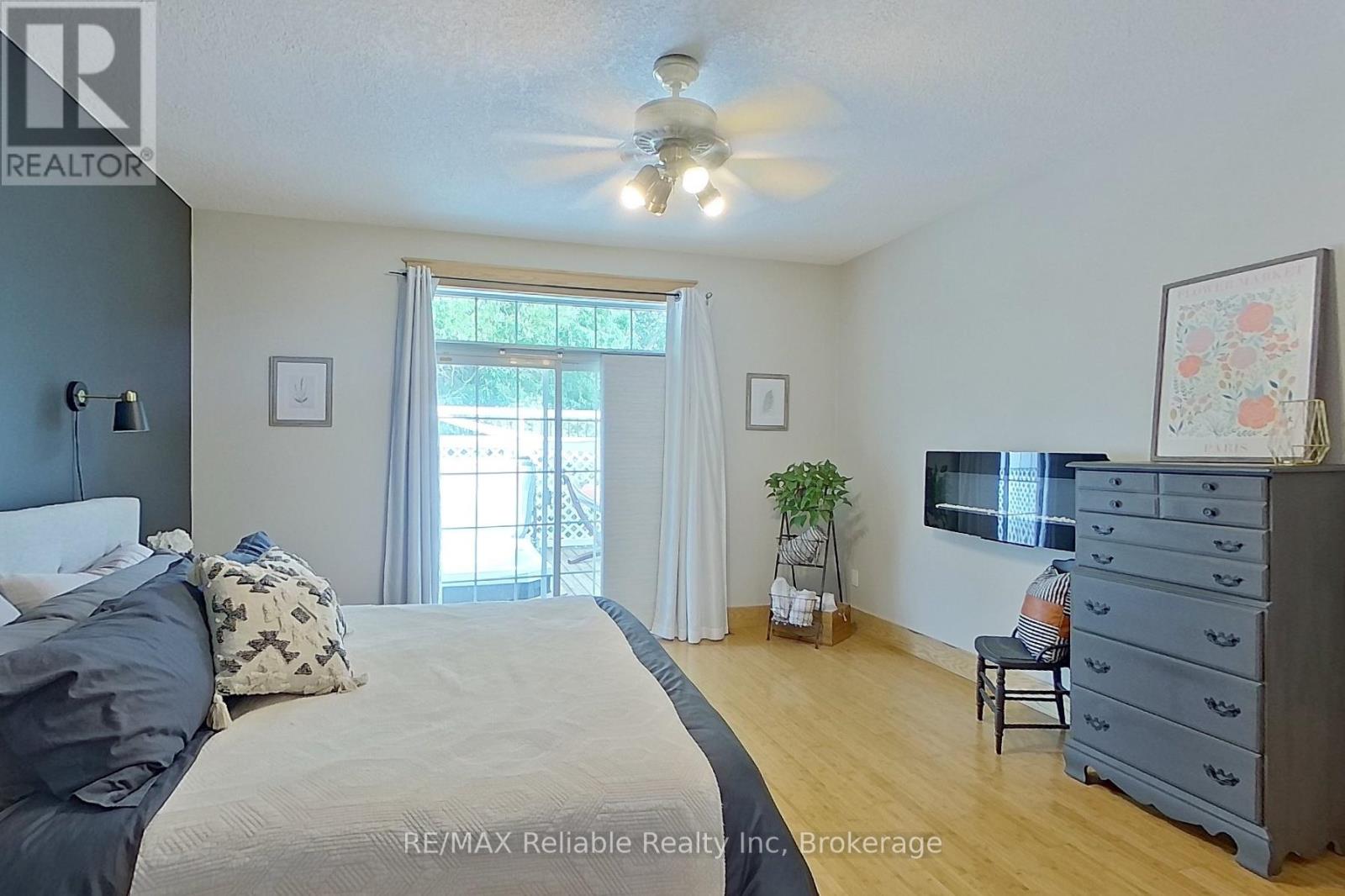 11 Ducharme Crescent, Bluewater, Ontario  N0M 1G0 - Photo 22 - X12255883