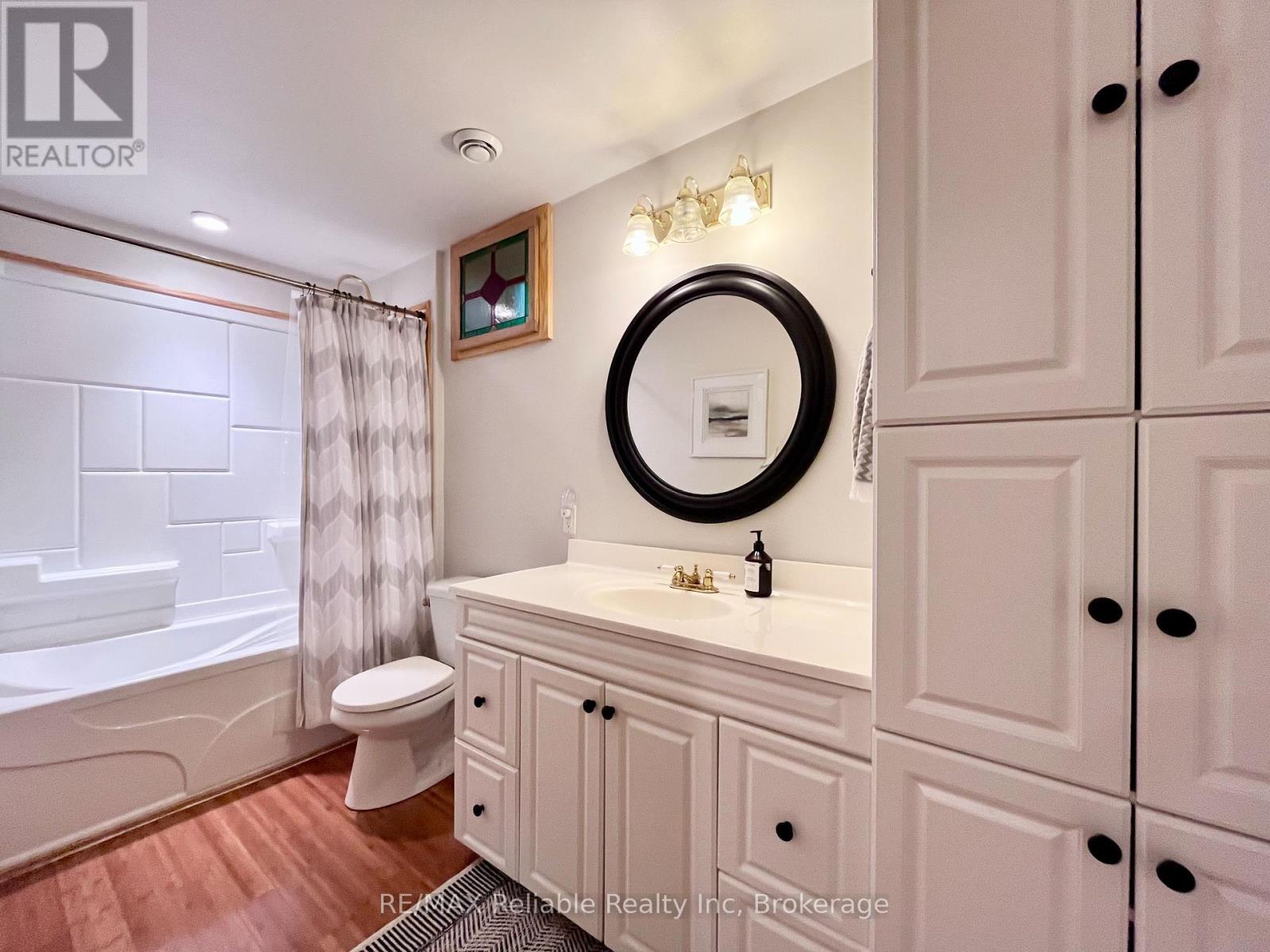 11 Ducharme Crescent, Bluewater, Ontario  N0M 1G0 - Photo 27 - X12255883