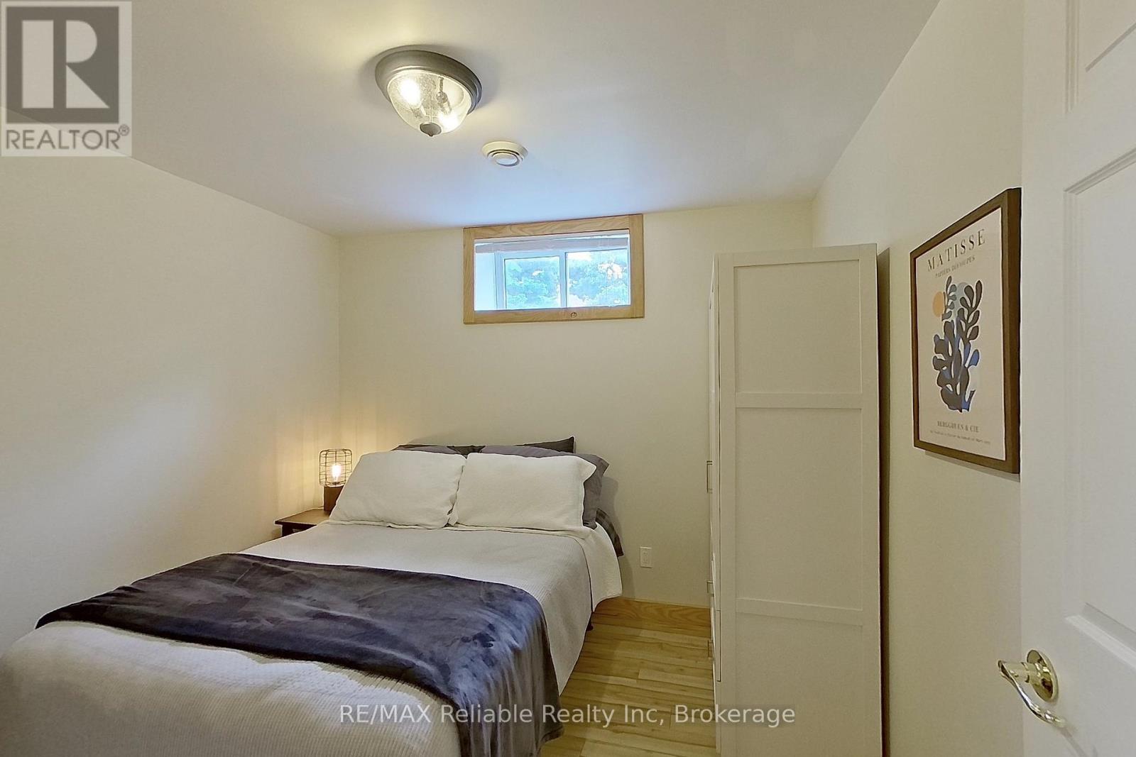 11 Ducharme Crescent, Bluewater, Ontario  N0M 1G0 - Photo 32 - X12255883