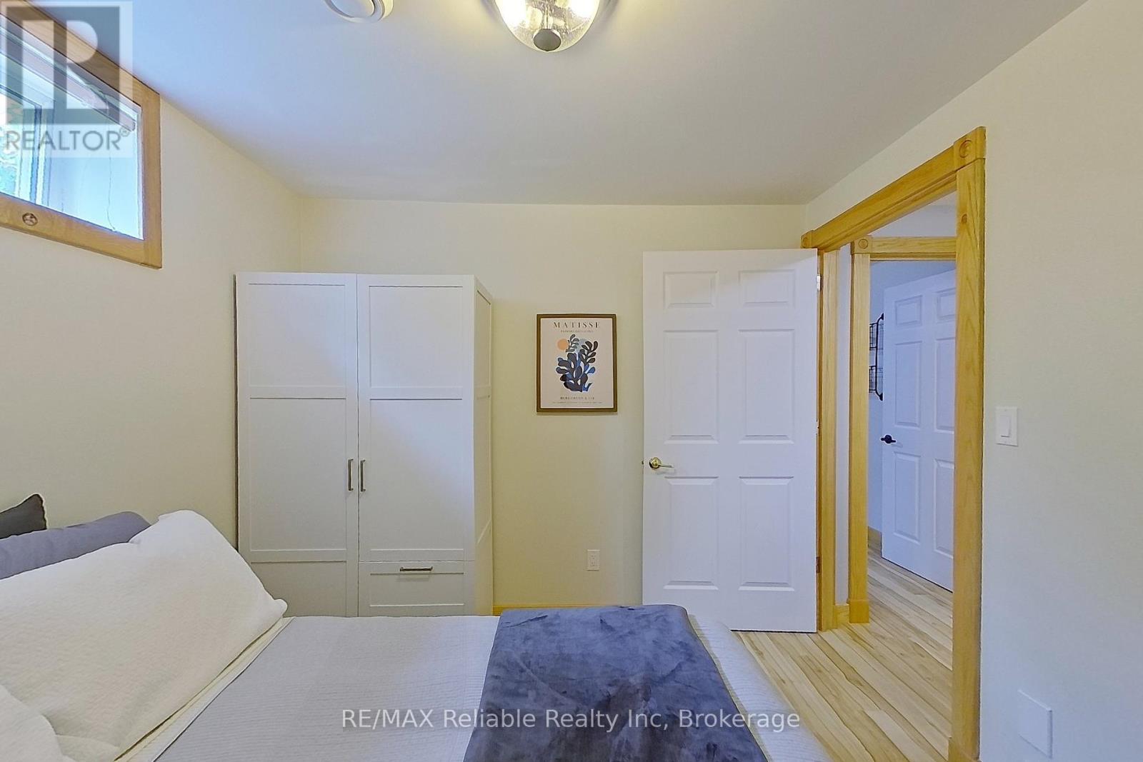 11 Ducharme Crescent, Bluewater, Ontario  N0M 1G0 - Photo 33 - X12255883