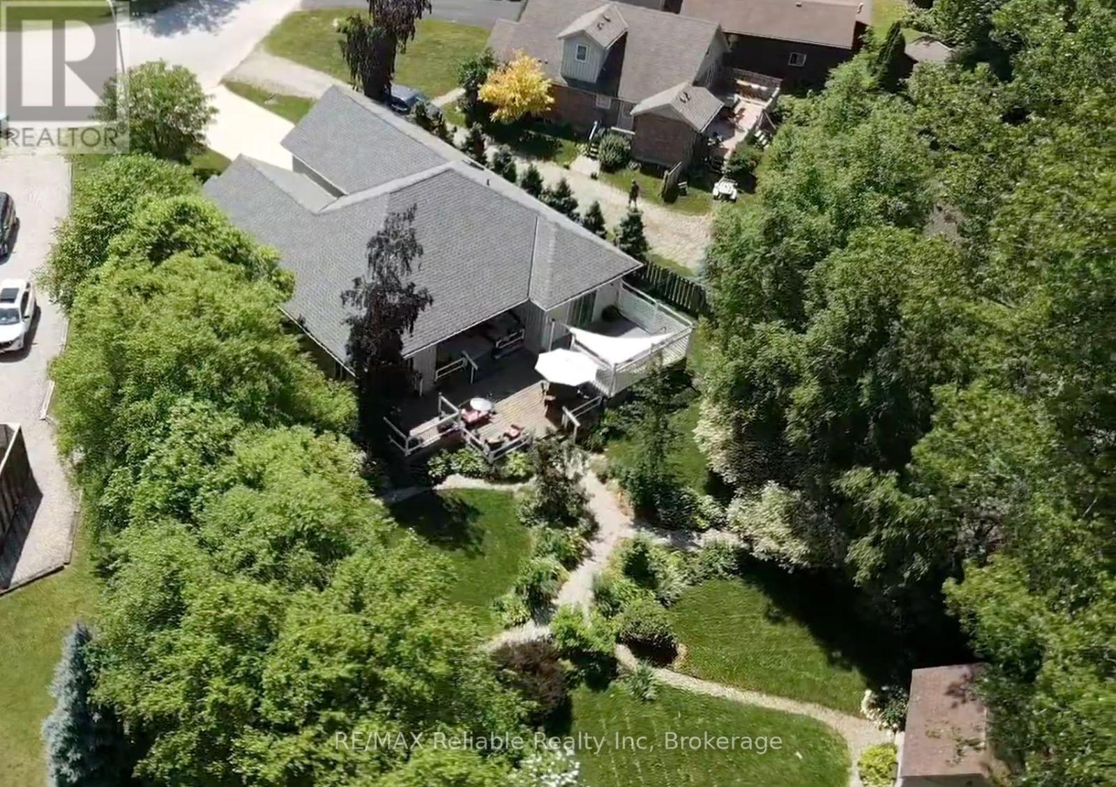 11 Ducharme Crescent, Bluewater, Ontario  N0M 1G0 - Photo 49 - X12255883