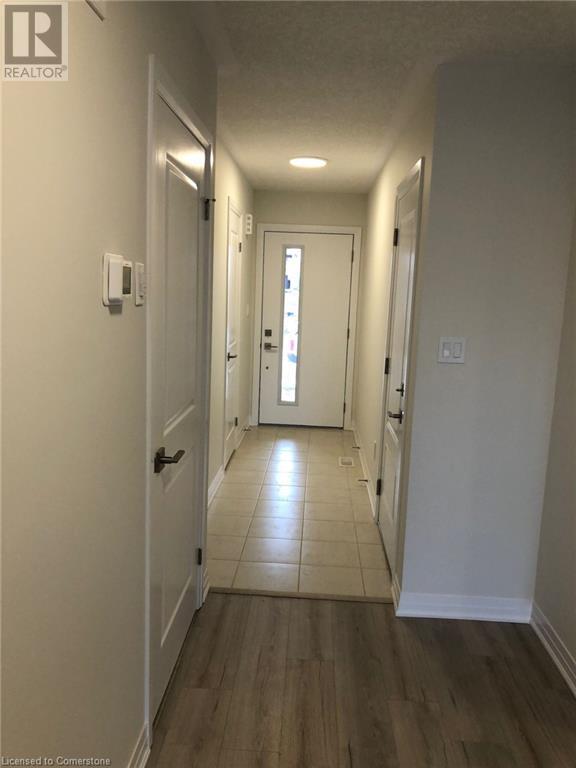 27 Shaded Creek Drive, Kitchener, Ontario  N2P 2P4 - Photo 2 - 40746767