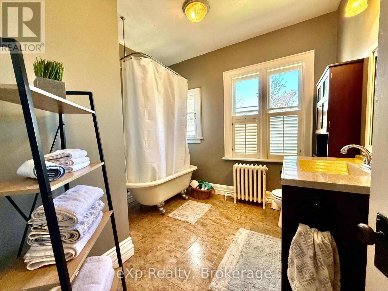 506 9th Avenue, Hanover, Ontario  N4N 2M3 - Photo 20 - X12256265