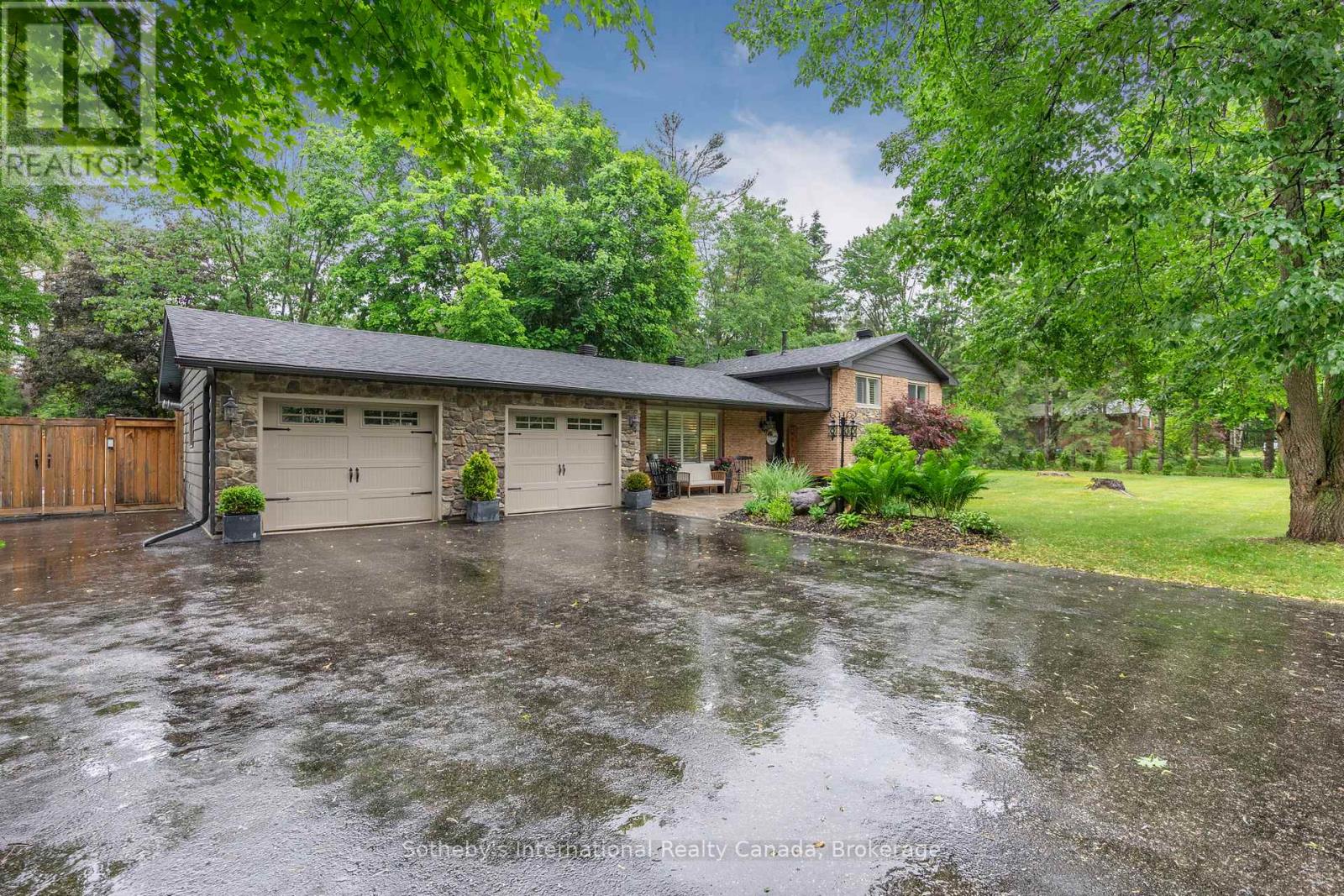 4 Peacher Street, Springwater, Ontario  L0L 1Y2 - Photo 42 - S12256360