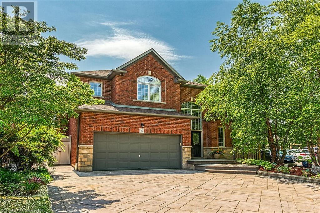 4 MOONSTONE Court, Hamilton, Ontario