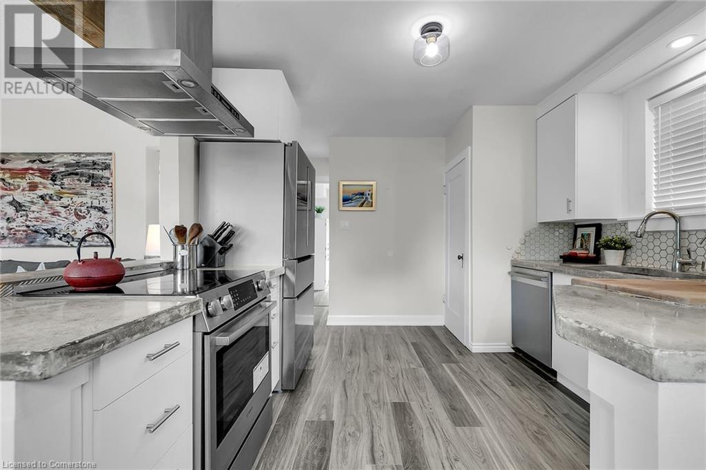 11 Spadina Road E, Kitchener, Ontario  N2M 3X2 - Photo 10 - 40746999
