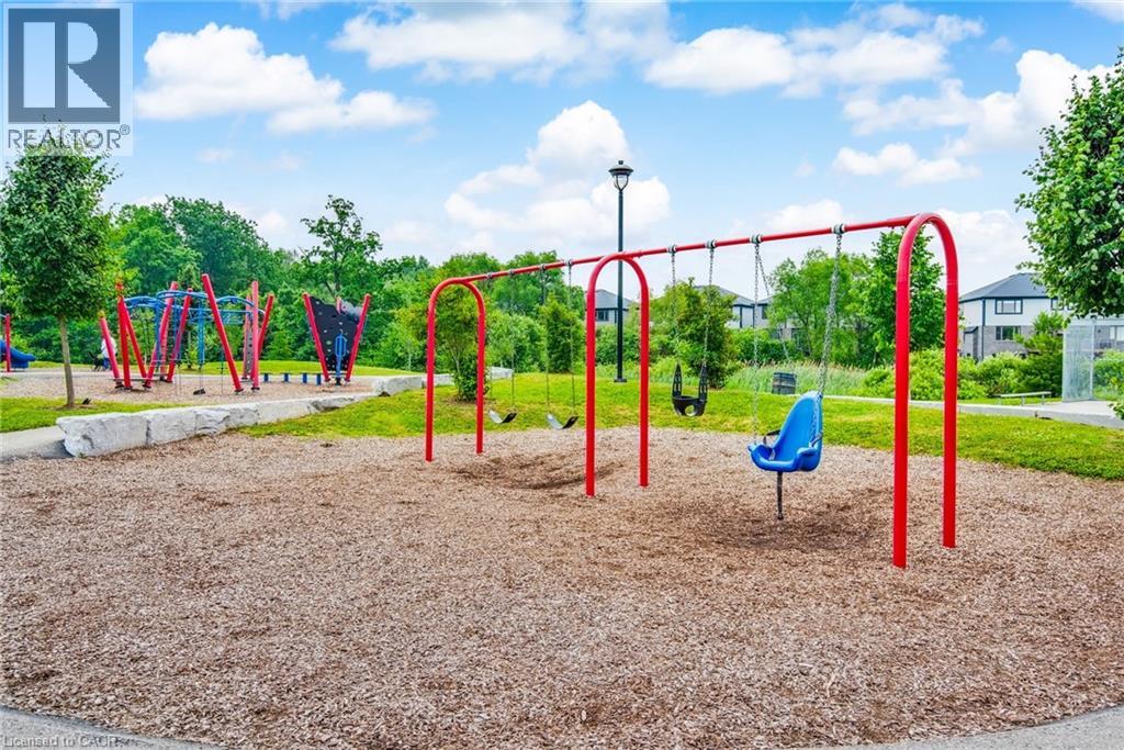 168 Bookjans Drive, Hamilton, Ontario  L9G 0B7 - Photo 33 - 40747121