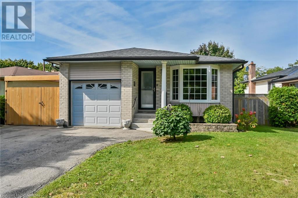 5 RIDELL Crescent, Stoney Creek, Ontario