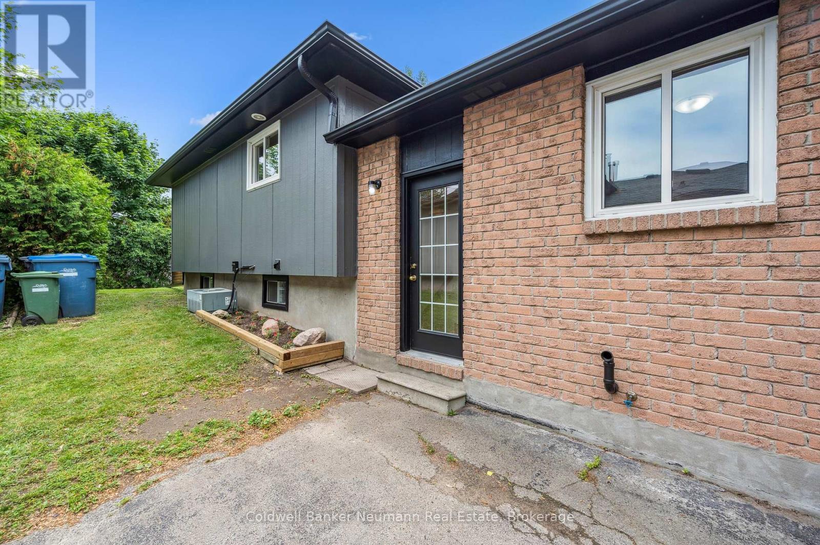 30 Mason Court, Guelph, Ontario  N1G 3G9 - Photo 30 - X12257503