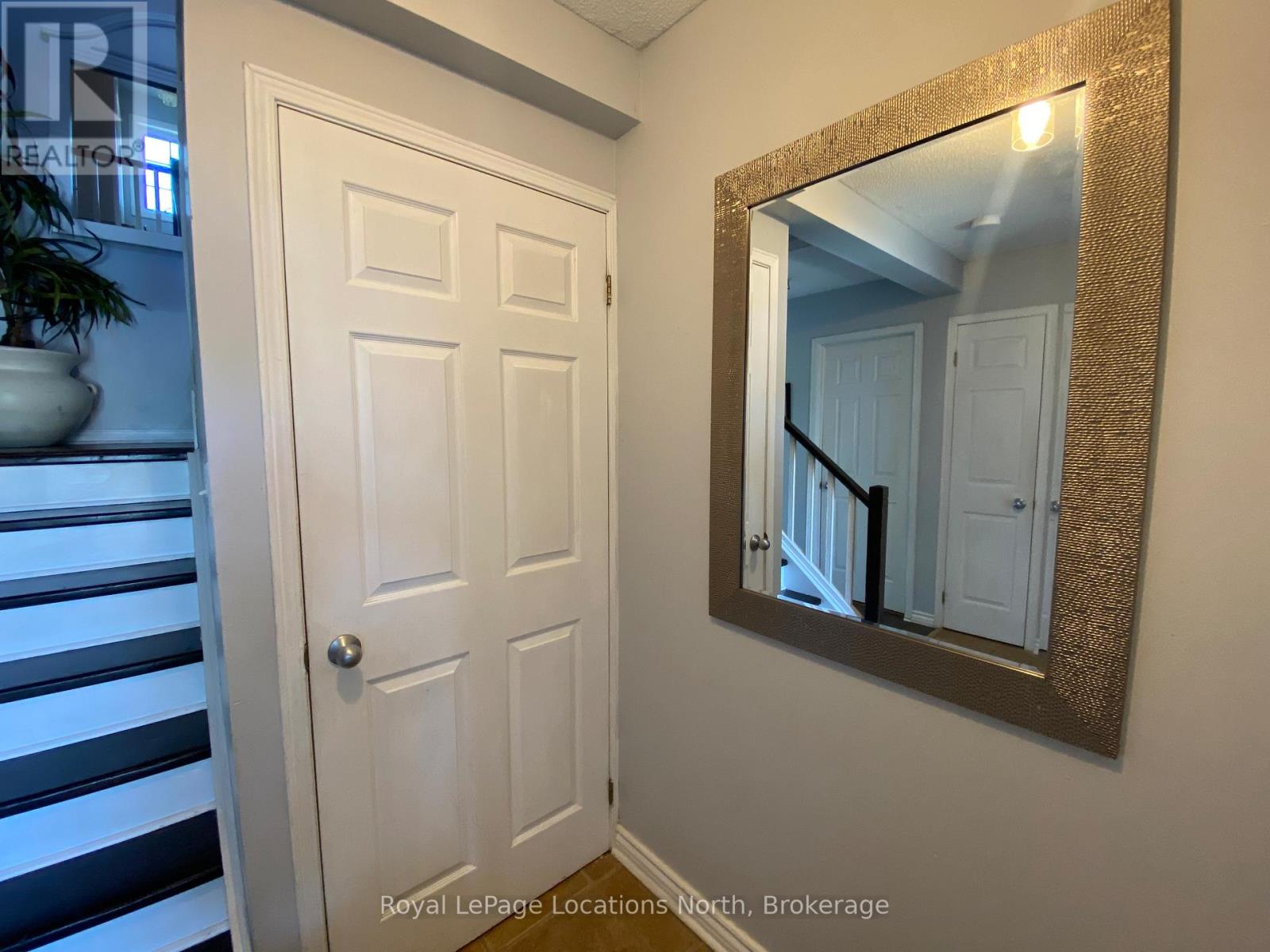 10 - 146 Settlers Way, Blue Mountains, Ontario  L9Y 0N9 - Photo 13 - X12257600
