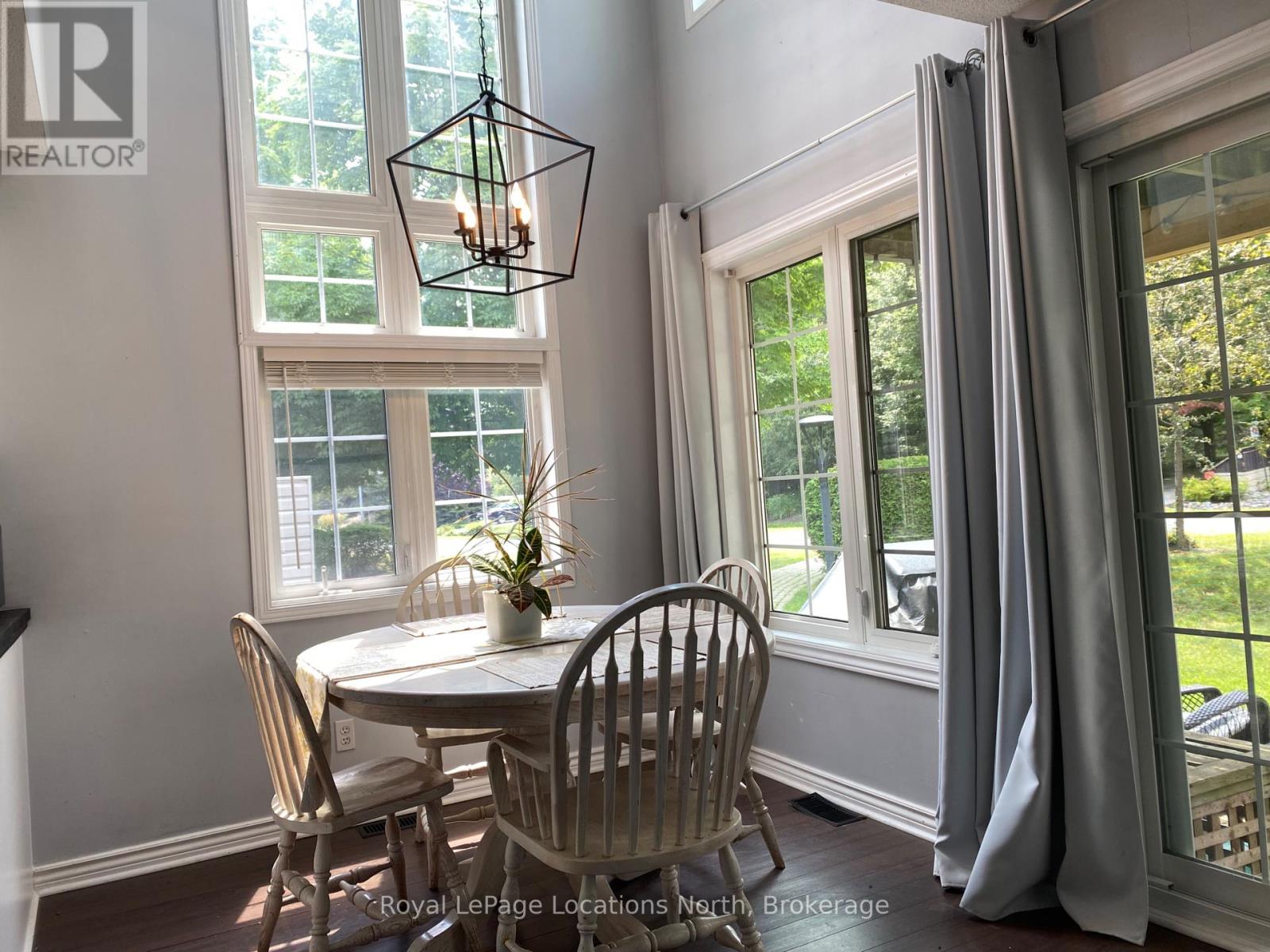 10 - 146 Settlers Way, Blue Mountains, Ontario  L9Y 0N9 - Photo 8 - X12257600