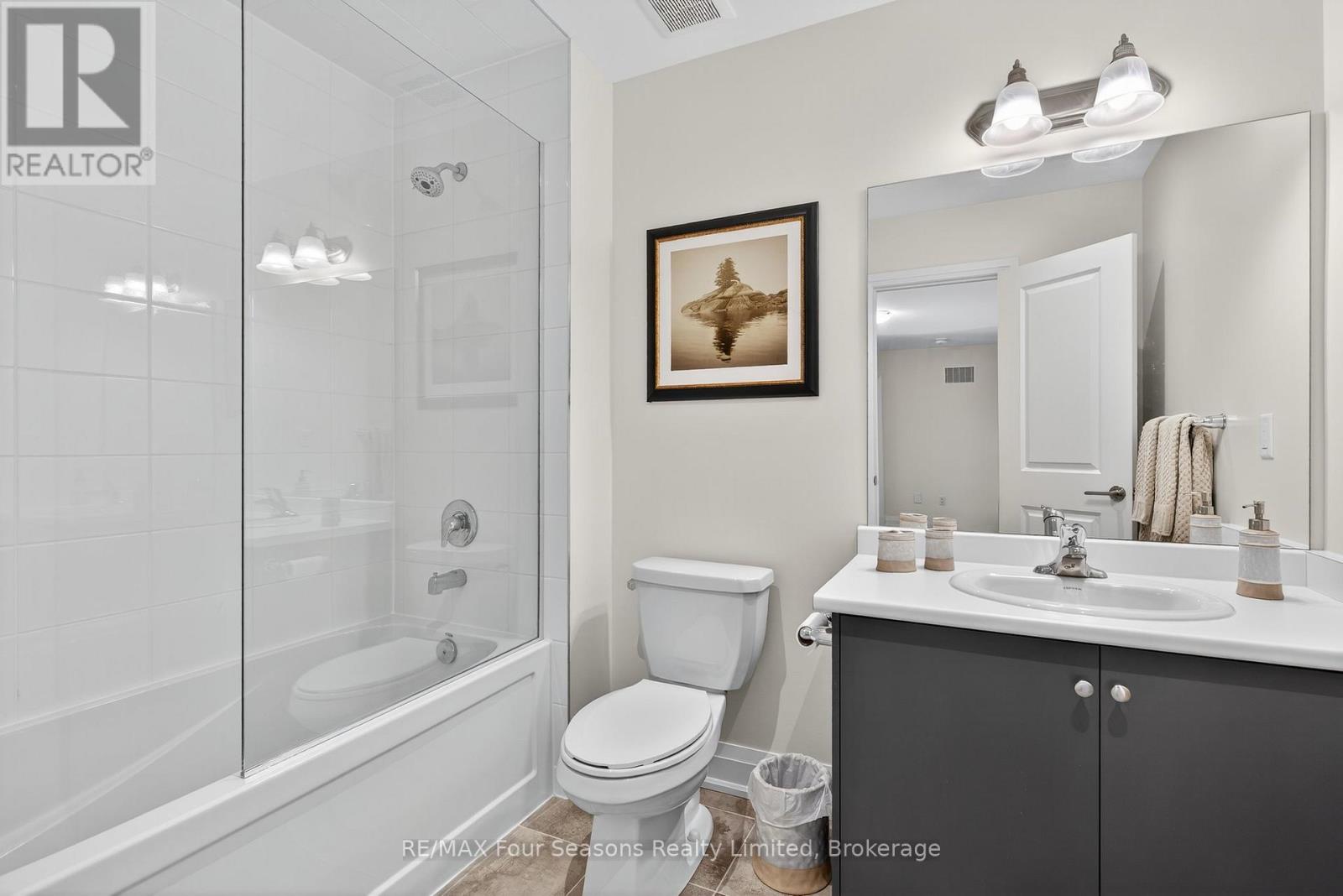 116 Springside Crescent, Blue Mountains, Ontario  L9Y 4P5 - Photo 40 - X12257621