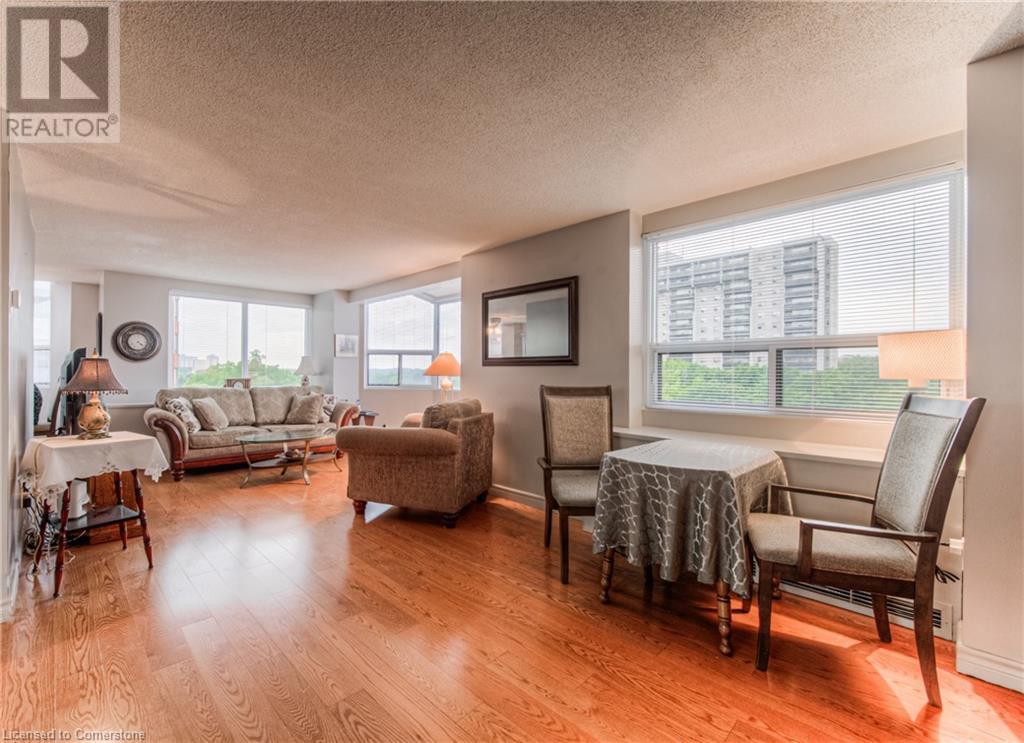 20 Ellen Street E Unit# 611, Kitchener, Ontario  N2H 6R7 - Photo 5 - 40745776