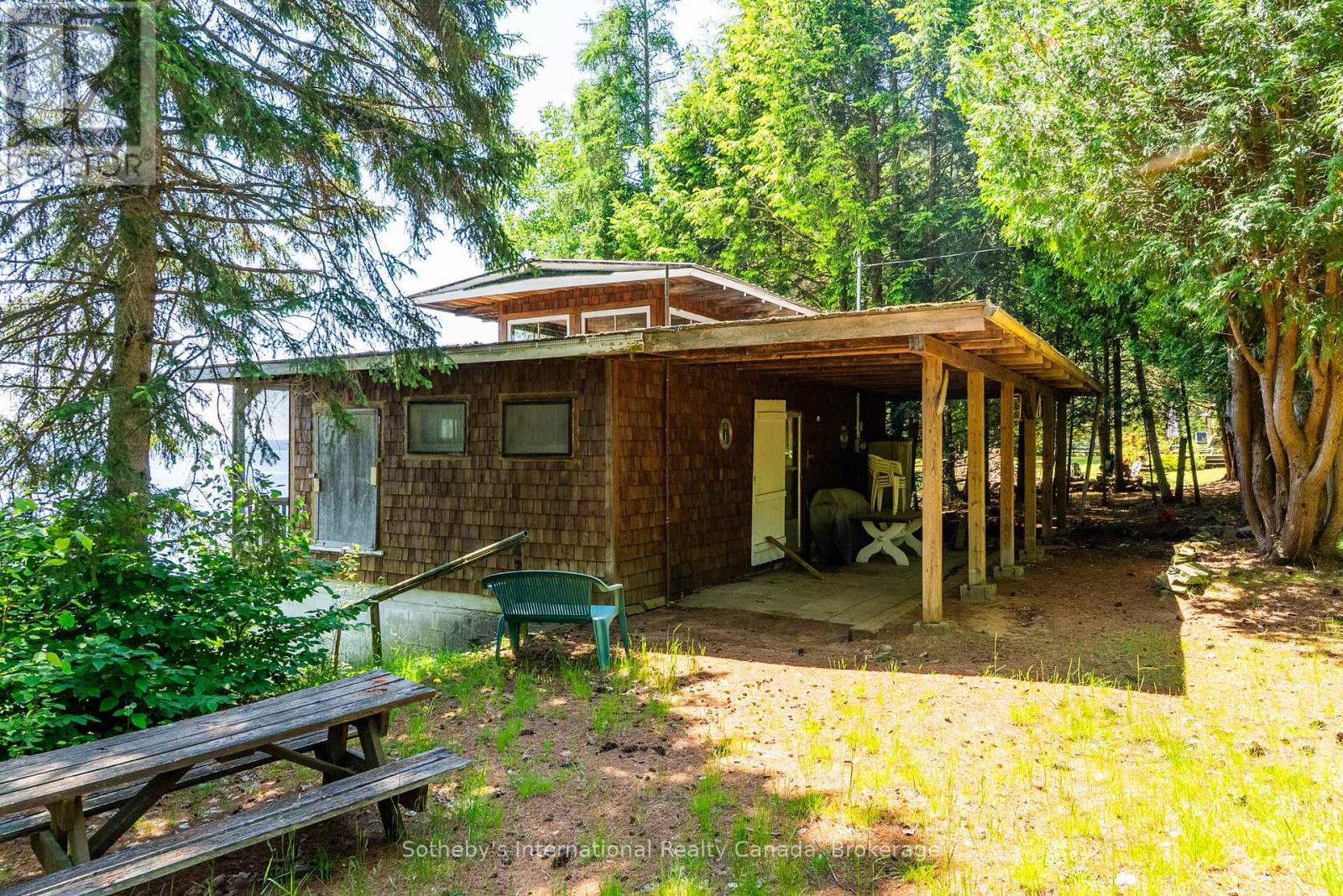 2447 South Portage Road, Lake Of Bays, Ontario  L8H 6Z4 - Photo 9 - X12257992