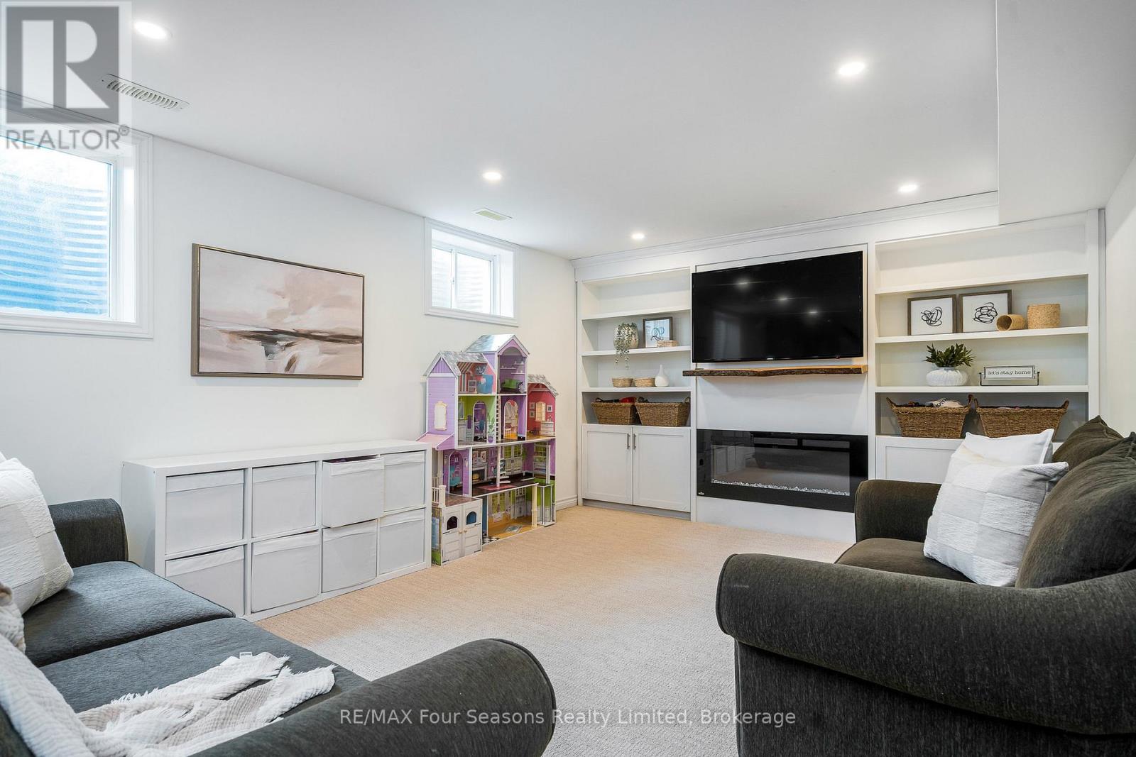 28 Brooke Avenue, Collingwood, Ontario  L9Y 5L2 - Photo 34 - S12258073