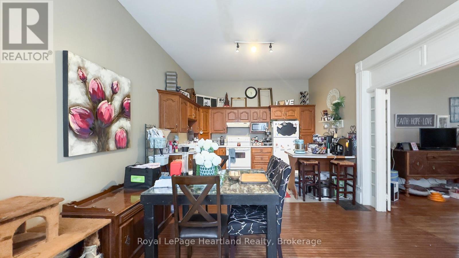 190 Albert Street, Central Huron, Ontario  N0M 1L0 - Photo 17 - X12258094