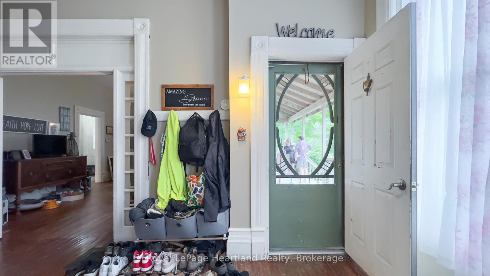 190 Albert Street, Central Huron, Ontario  N0M 1L0 - Photo 19 - X12258094