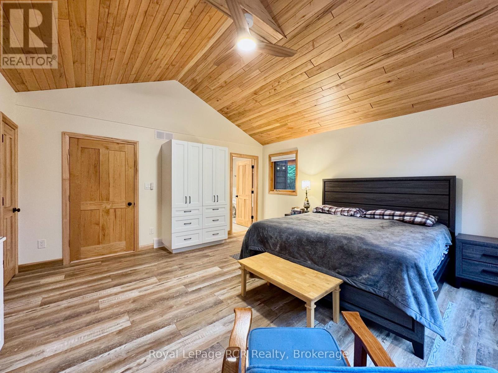 91 Little Pine Drive, Northern Bruce Peninsula, Ontario  N0H 1W0 - Photo 10 - X12258109