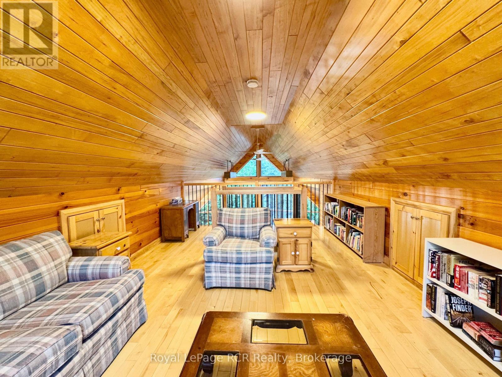 91 Little Pine Drive, Northern Bruce Peninsula, Ontario  N0H 1W0 - Photo 25 - X12258109