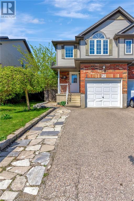51 Madeleine Street, Kitchener, Ontario  N2R 1V4 - Photo 2 - 40747251