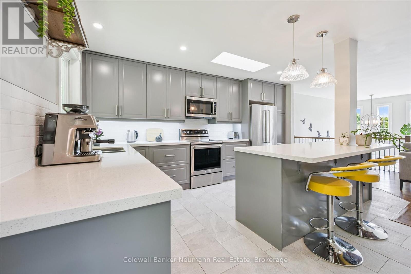 396 Ironwood Road, Guelph, Ontario  N1G 3N8 - Photo 17 - X12258368
