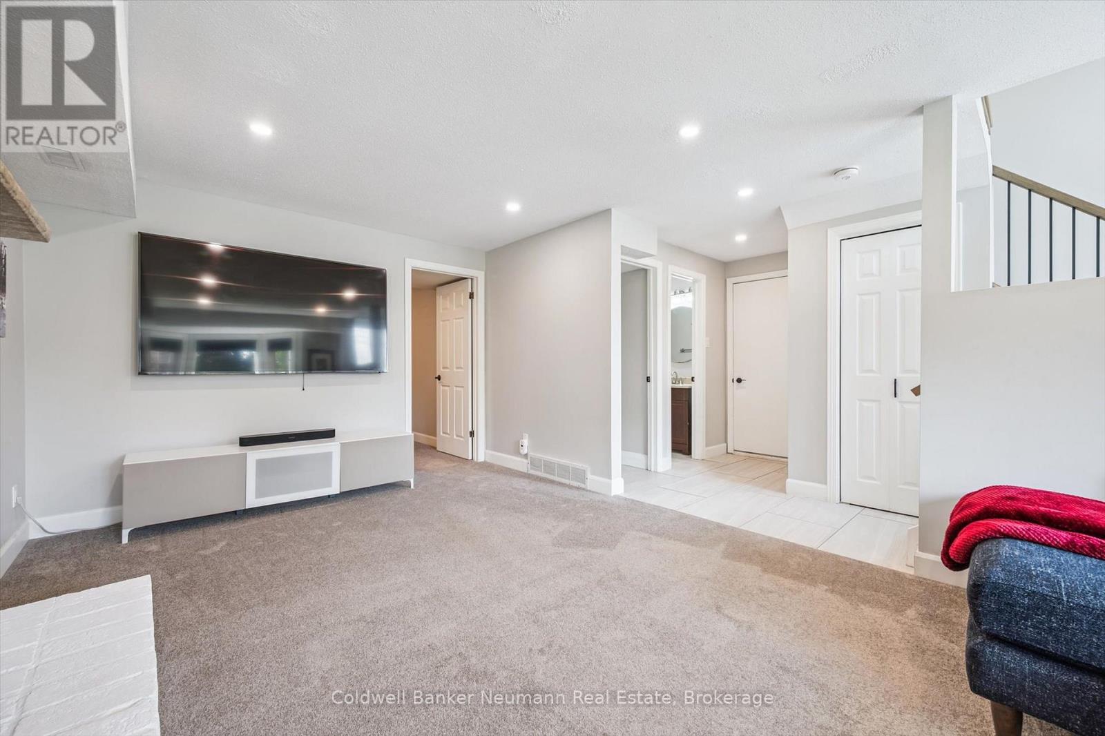 396 Ironwood Road, Guelph, Ontario  N1G 3N8 - Photo 29 - X12258368