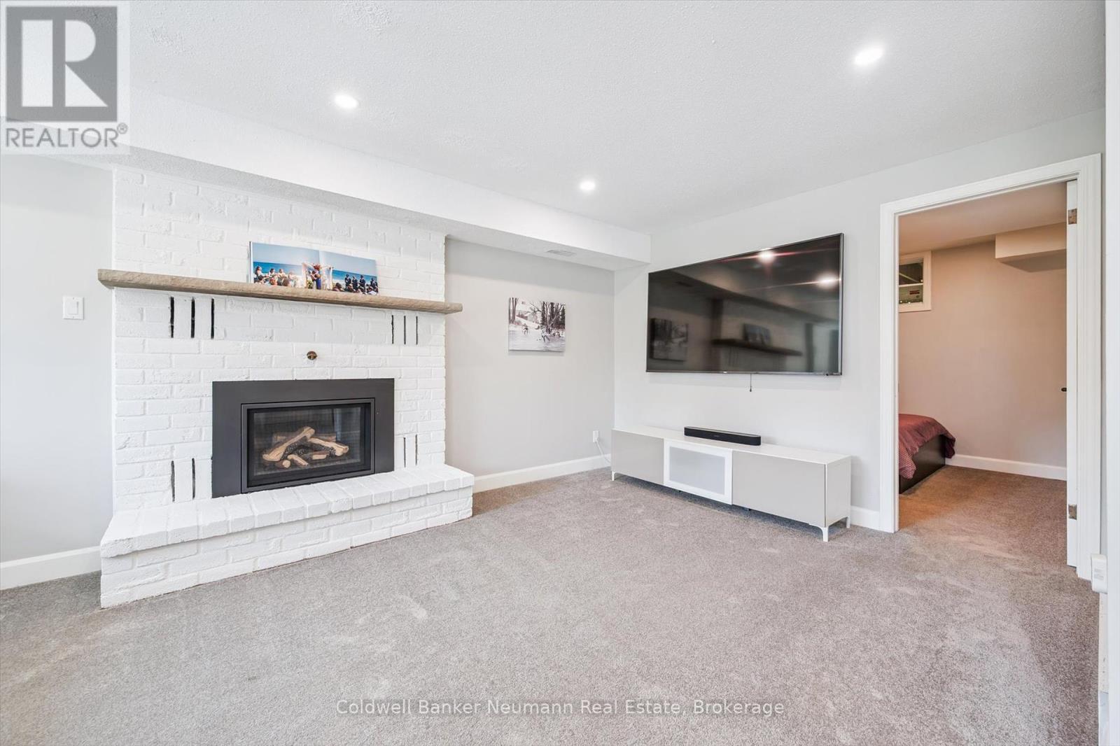 396 Ironwood Road, Guelph, Ontario  N1G 3N8 - Photo 30 - X12258368