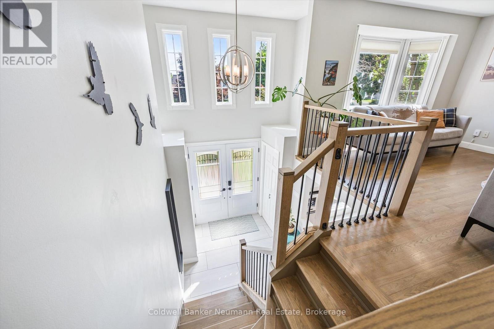 396 Ironwood Road, Guelph, Ontario  N1G 3N8 - Photo 6 - X12258368