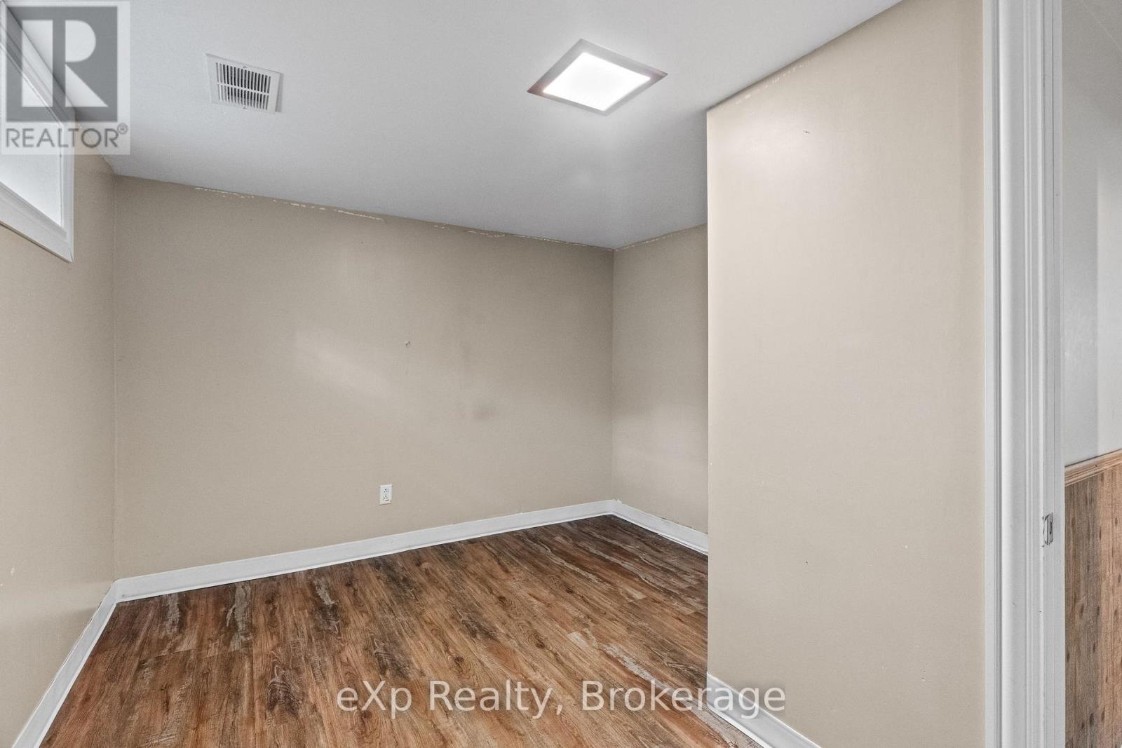 17 Arthur Street, Stratford, Ontario  N5A 6E4 - Photo 39 - X12258385