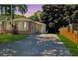 1033 GLEN BOGIE CRESCENT, Midland, Ontario