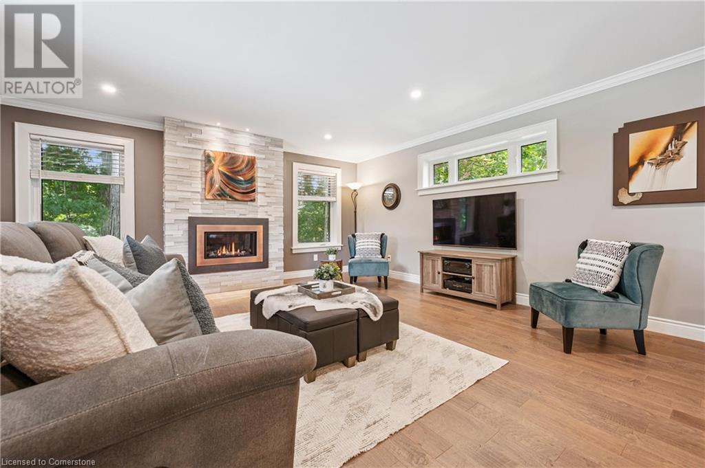 558 Elm Ridge Place, Waterloo, Ontario  N2L 4P7 - Photo 18 - 40746027