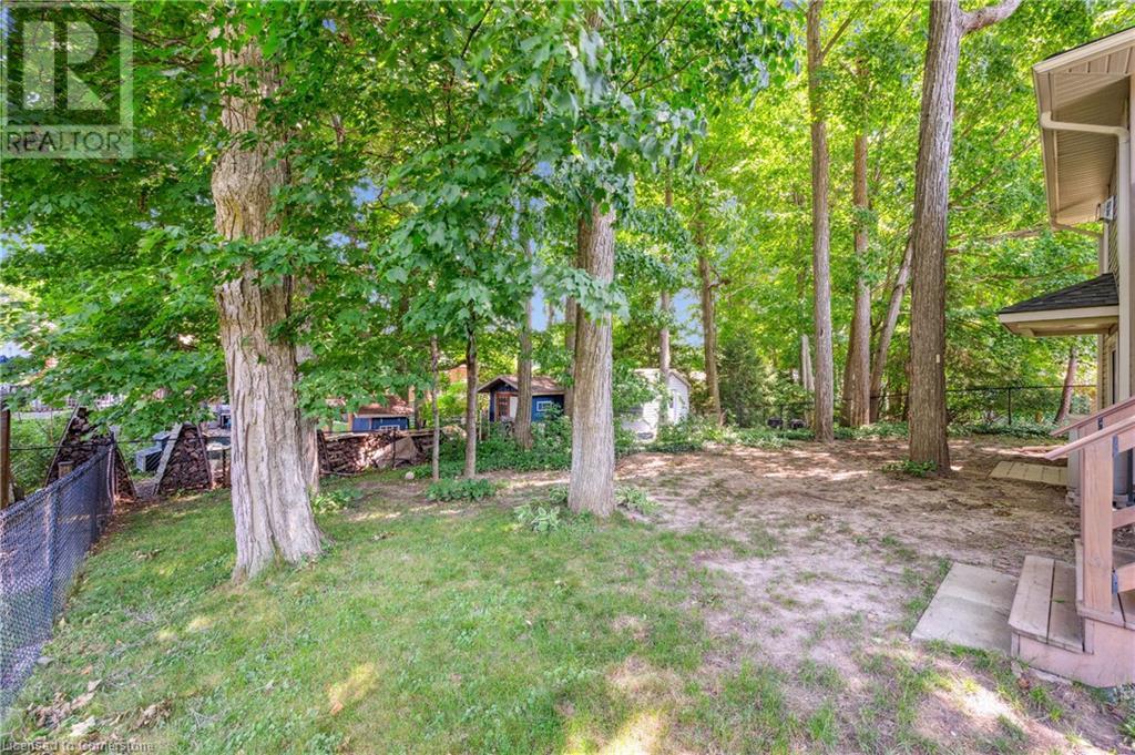 558 Elm Ridge Place, Waterloo, Ontario  N2L 4P7 - Photo 34 - 40746027