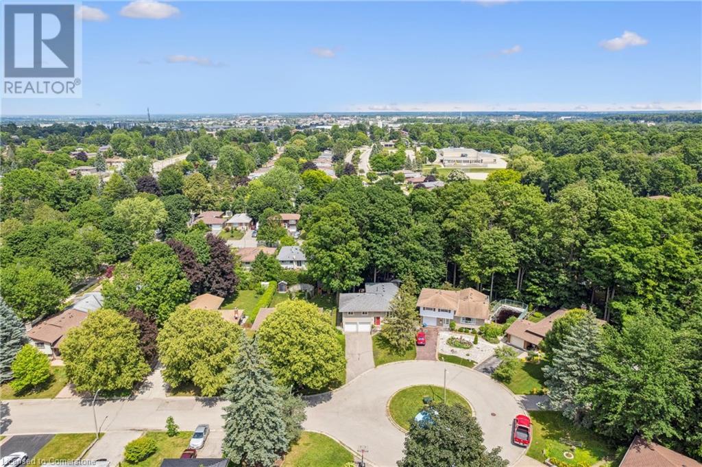 558 Elm Ridge Place, Waterloo, Ontario  N2L 4P7 - Photo 37 - 40746027